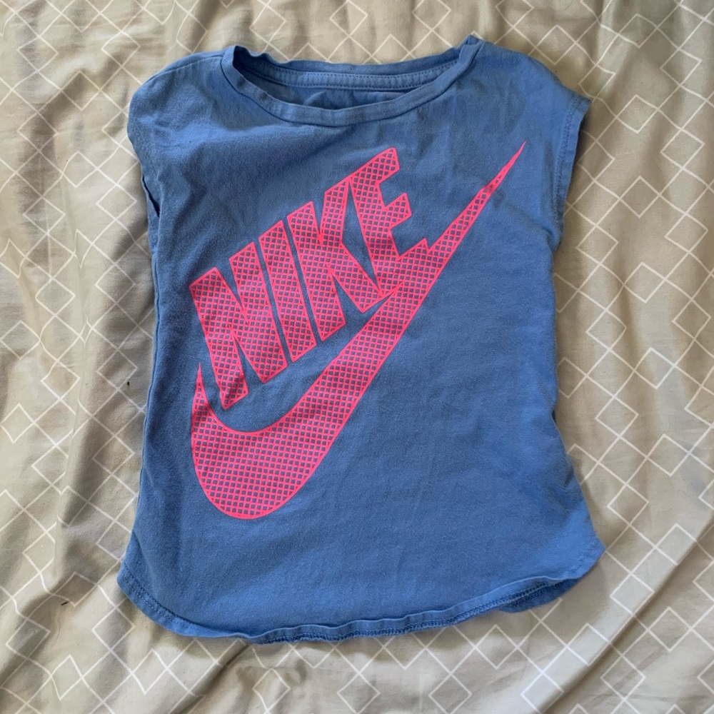 Girls Nike outfit